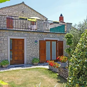 https://emma-in-kanfanar-haus-fr-2-personen.in-istria.net